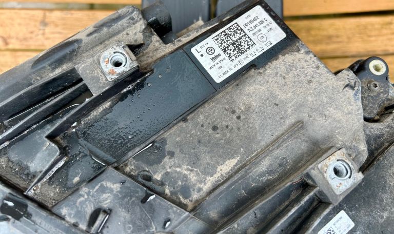 Volkswagen transporter 2021 left headlight