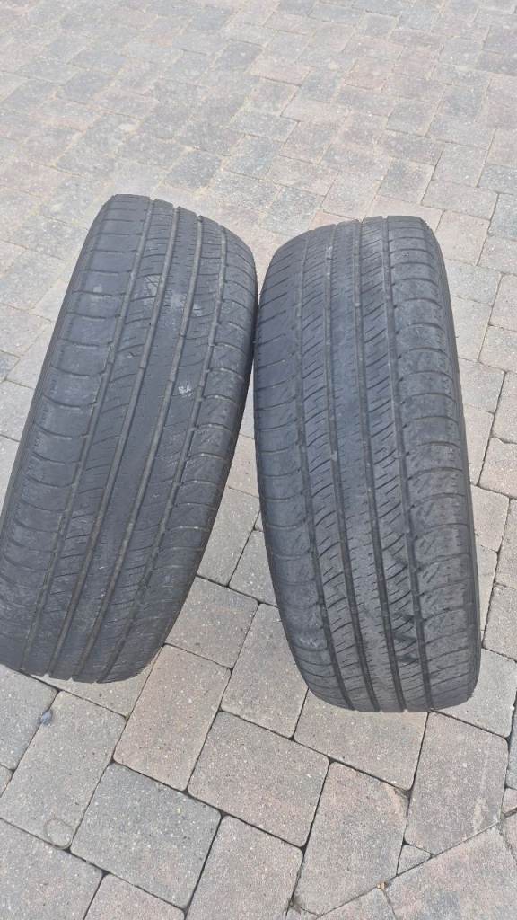 Tyres 225/60/18