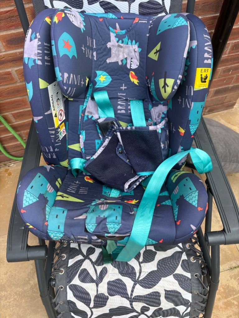 Cosatto Car Seat - Navy Dino Pattern, Good Condition