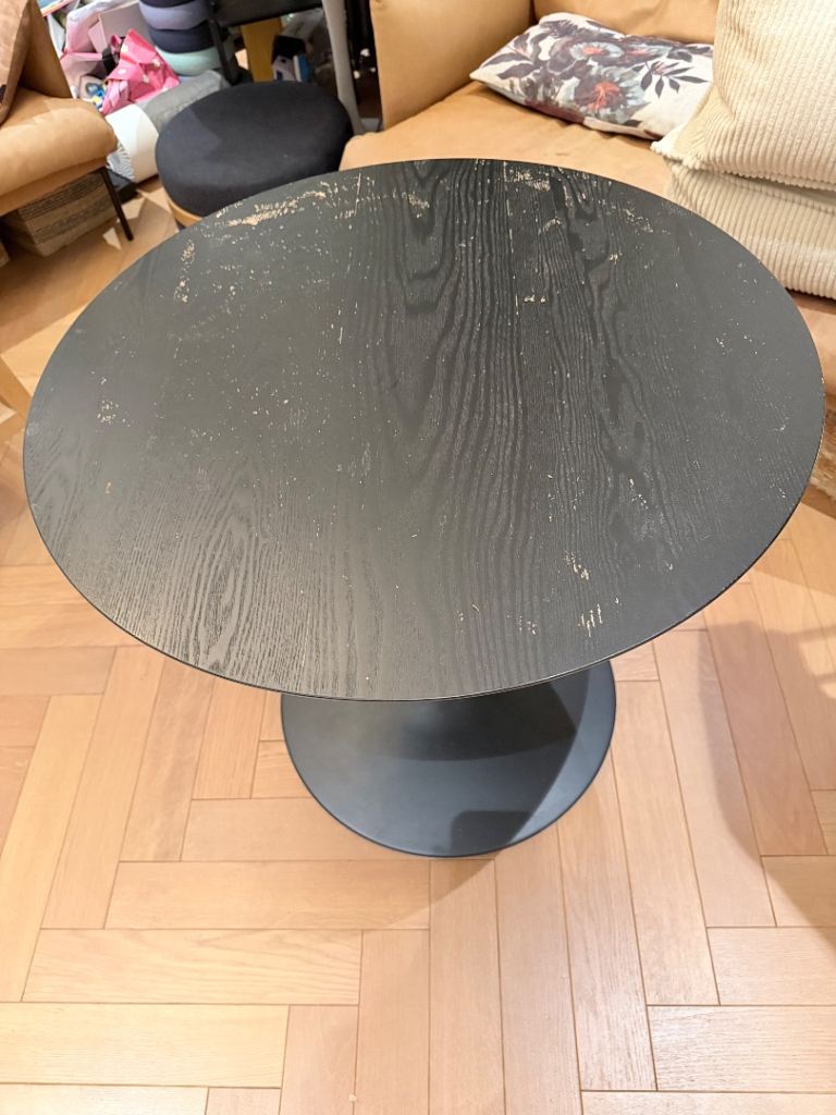 Black Round Dining Table – Fair Condition: Free