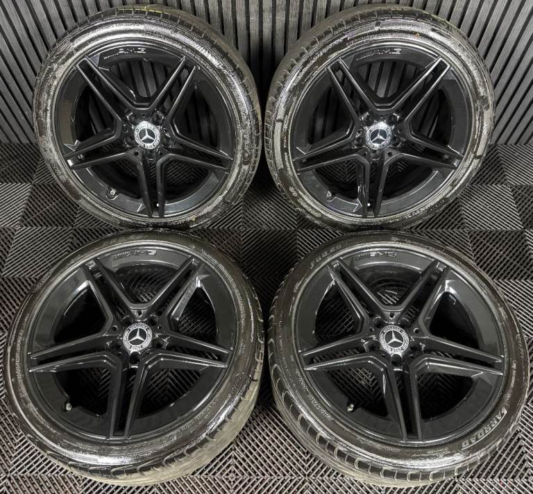19'' GENUINE MERCEDES AMG CLS BLACK SPORT ALLOY WHEELS TYRES C257