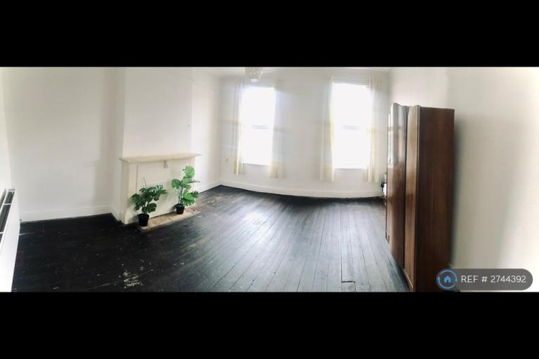 4 bedroom flat in Aigburth Rd, Liverpool, L17 (4 bed) (#2744392)