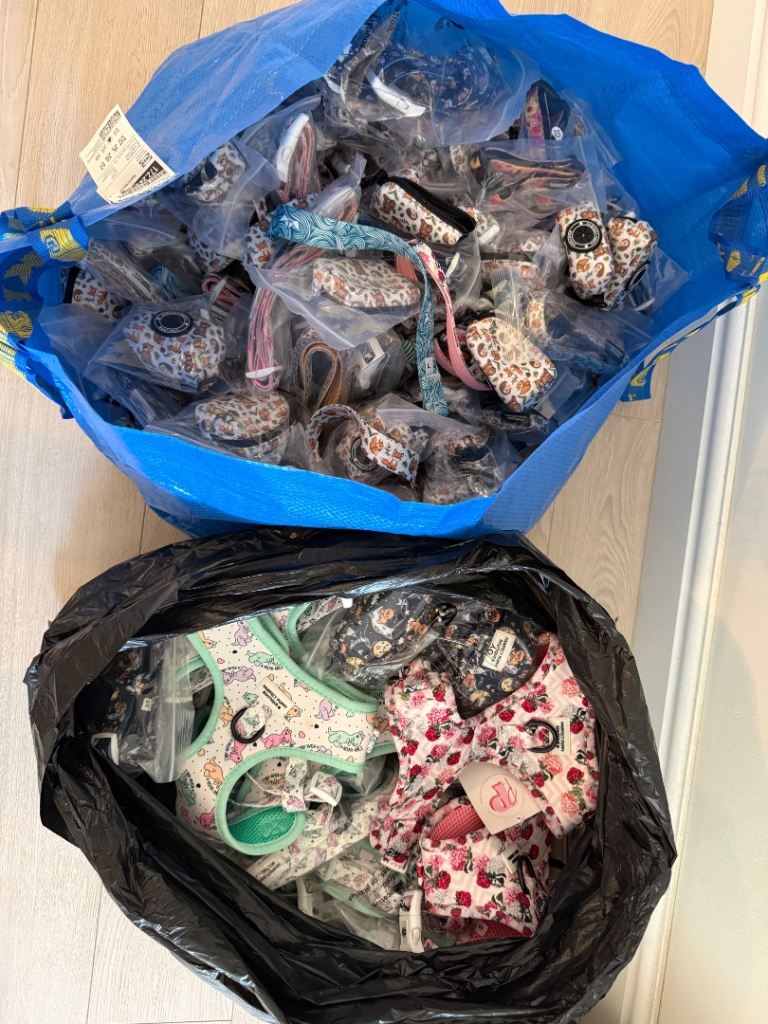 DOG ACCESSORIES JOB LOT – HARNESSES, LEADS, COLLARS & POOP BAG HOLDERS BRAND NEW