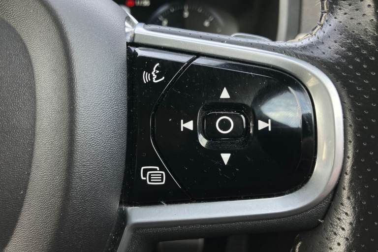 2018 Volvo V90 2.0 D4 R DESIGN 5dr Geartronic Estate DIESEL Automatic