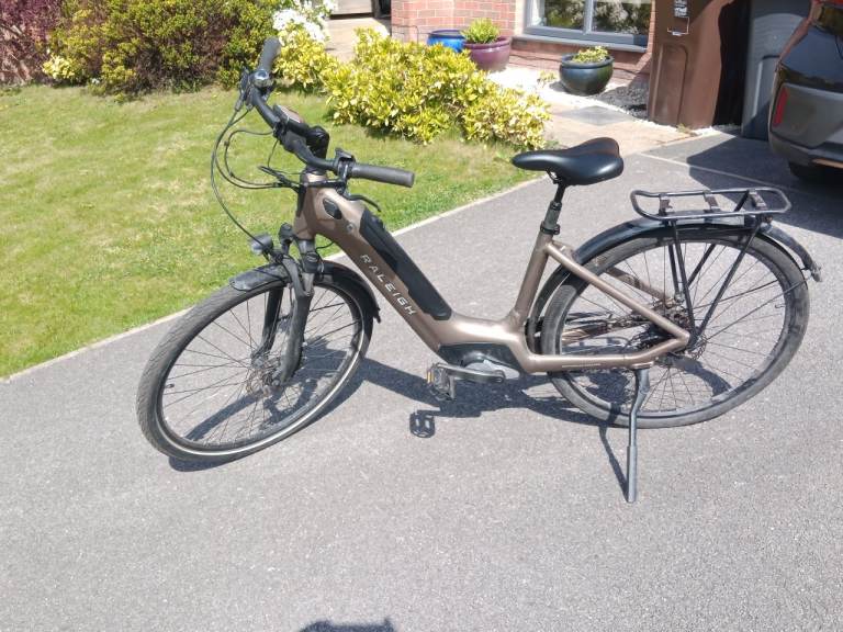 Raleigh Motus Tour eBike