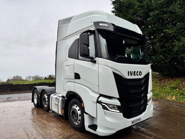 2023 Iveco S-WAY 530 6X2 TRACTOR UNIT ALLOYS LEATHER SAT NAV FRIDGE