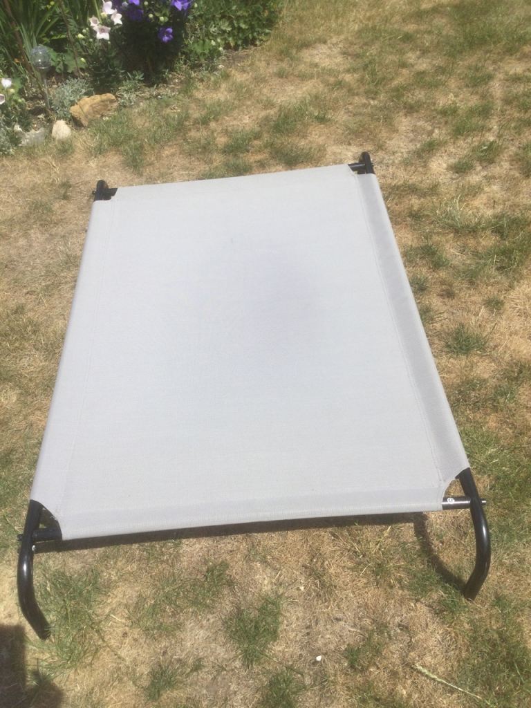 Raised Pet Bed for Dogs or Cats