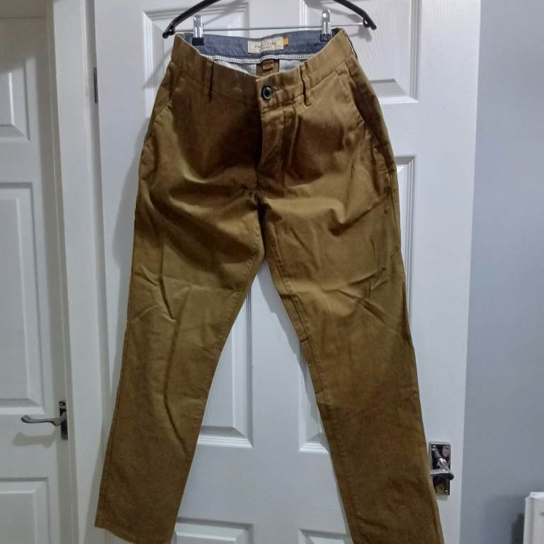 Various pairs of mens jeans £35 for the lot 
