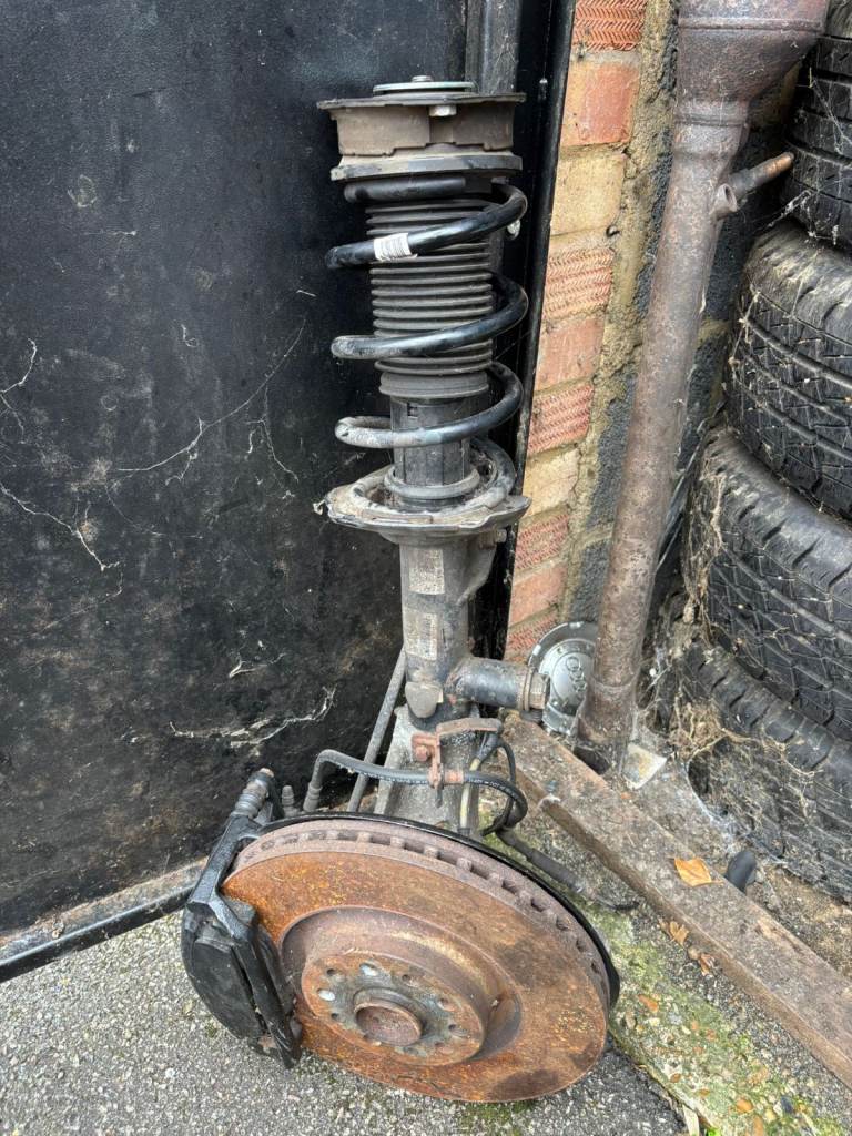 Vw golf mk7.5 r front brakes