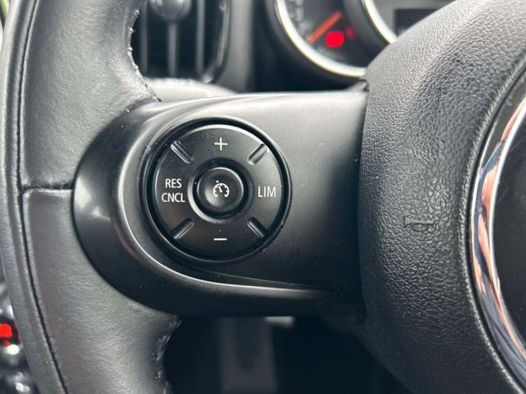 2019 MINI Countryman 1.5 Cooper Classic 5dr Auto HATCHBACK PETROL Automatic