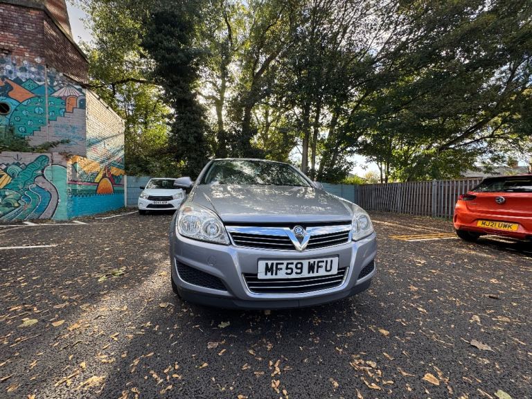 Vauxhall, ASTRA, Hatchback, 2009, Manual, 1364 (cc), 5 doors