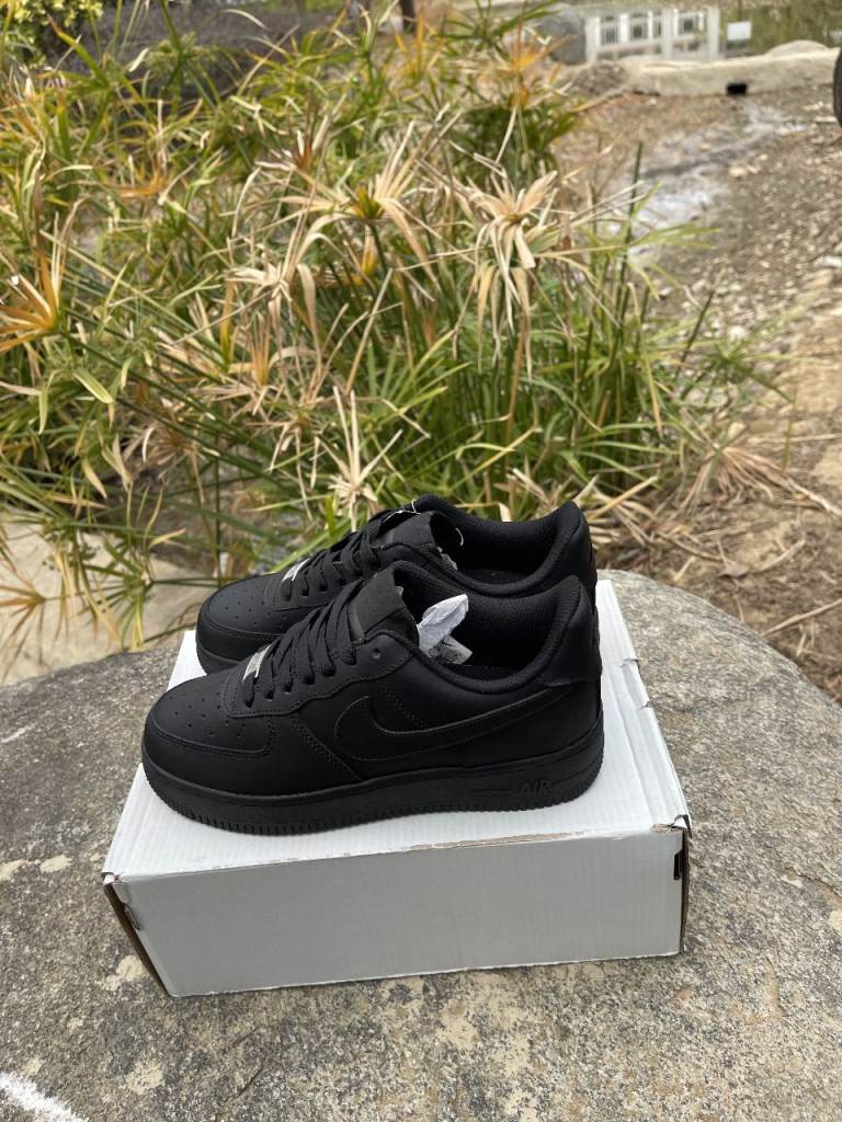 Nike Air Force 1 Low '07 Black UK 4