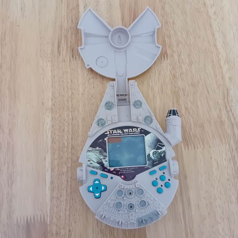 Star Wars Millennium Falcon 1997 Challenge Handheld Game