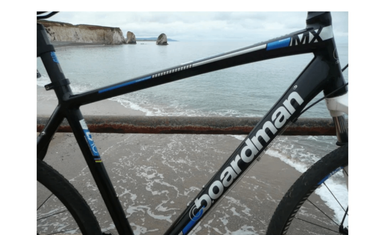 Boardman hybrid bike 