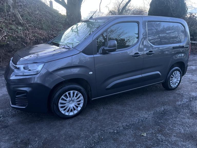 CITROEN BERLINGO 650 ENTERPRISE, GREY, AIR CONDITIONING, 3 SEAT CAB, EURO 6.