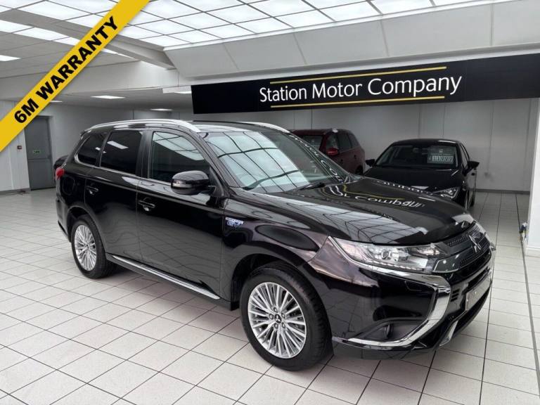 2020 Mitsubishi Outlander 2.4h TwinMotor 13.8kWh Dynamic SUV 5dr Petrol Plug-in Hybrid CVT 4WD Eu...