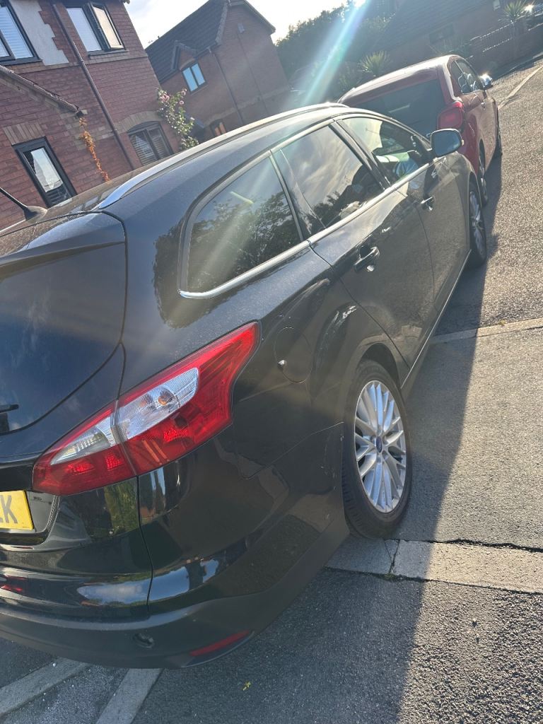 Ford, FOCUS, Estate, 2014, Manual, 1560 (cc), 5 doors