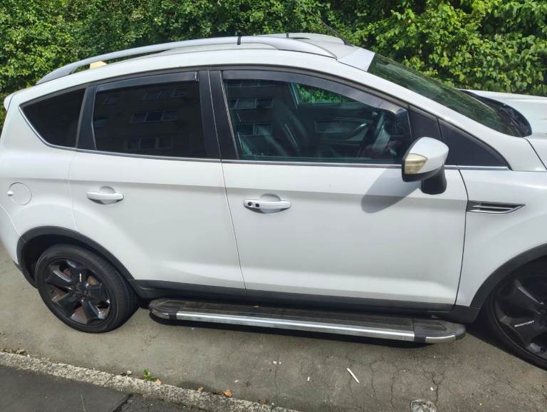 Ford, KUGA, Estate, 2010, Manual, 1997 (cc), 5 doors
