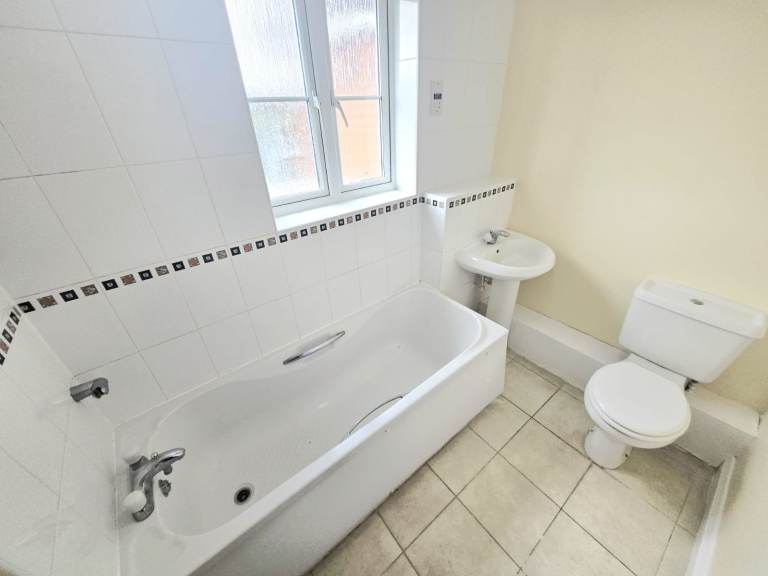 Beautiful 3 bedrooms Terraced house in Colchester