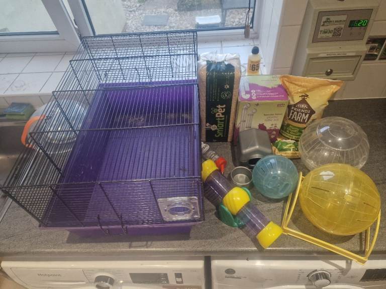 Hamster cage and accessories 