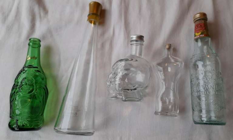 image for Novelty glass bottles, 2nd photo £2 each. the rest free