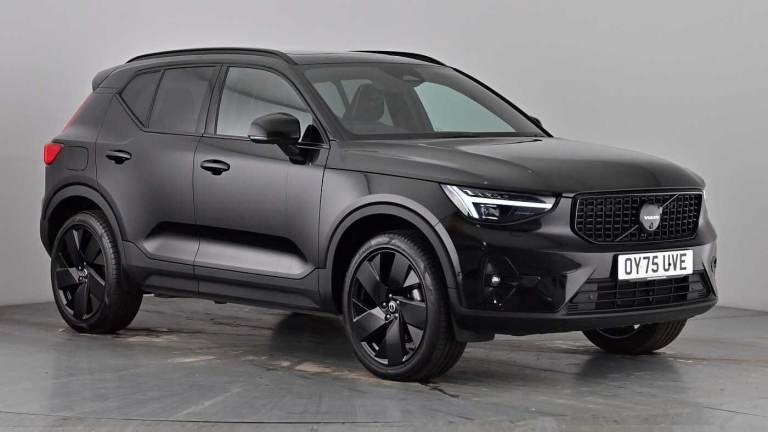 2025 Volvo XC40 Black Edition Ultra, B3 Mild hybrid, Petrol Estate Petrol Automatic