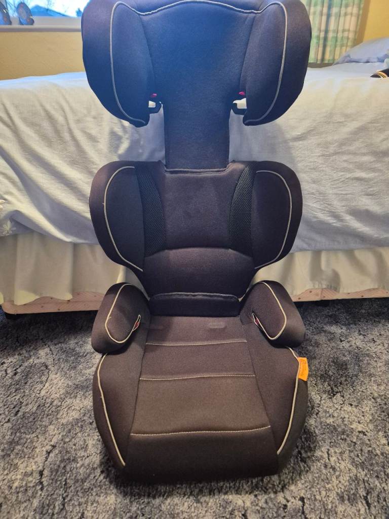 Halfords Essential Car Seat