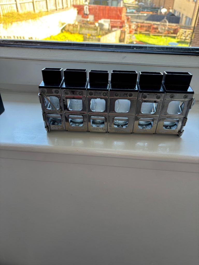 Bus driver coin dispenser 