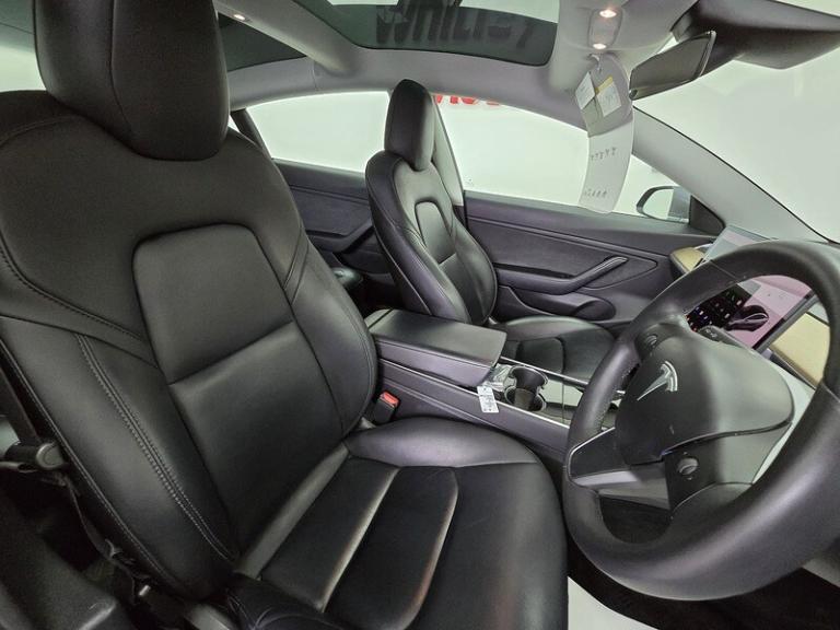 2019 Tesla Model 3 Standard Range Plus Saloon Electric Automatic