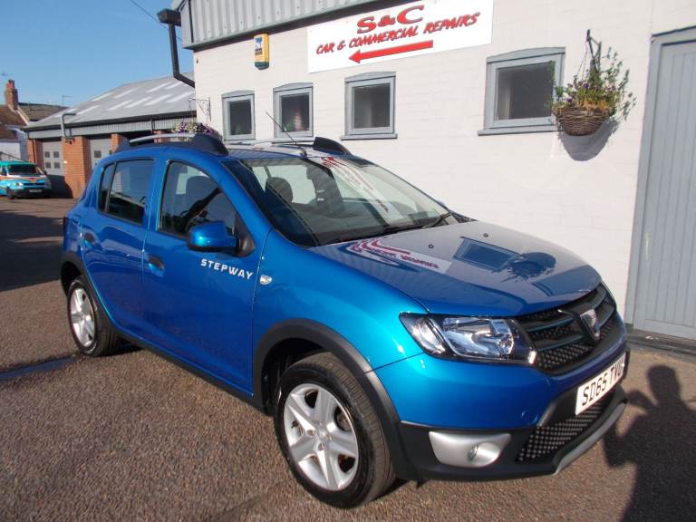Dacia, SANDERO STEPWAY, Hatchback, 2015, Manual, 1461 (cc), 5 doors