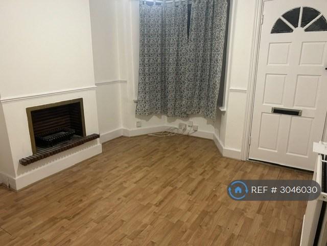 2 bedroom house in Rosebery Road, Bushey, WD23 (2 bed) (#3046030)