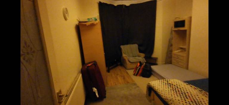 Double Room available 