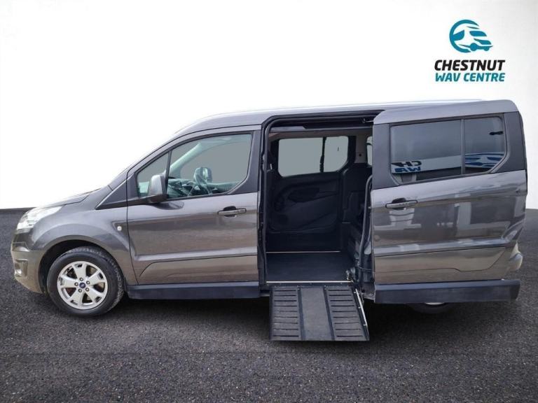 Ford Grand Tourneo Connect WAV Wheelchair Access Driver Passenger Up Front 11K