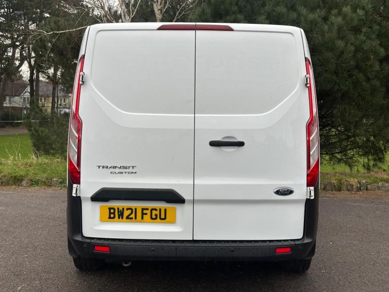 2021 Ford Transit Custom 2.0 300 EcoBlue Leader L2 H1 Euro 6 (s/s) 5dr PANEL VAN Diesel Manual