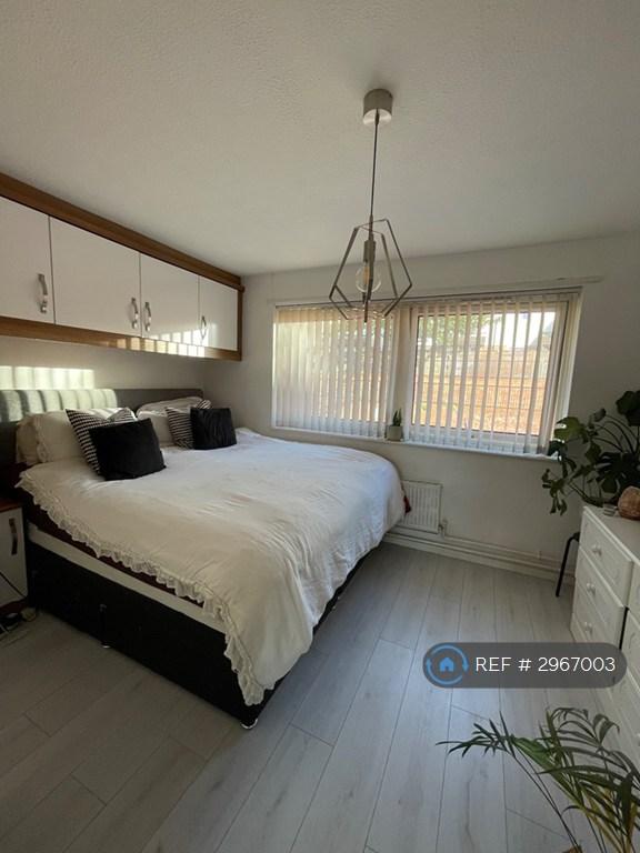 2 bedroom house in Fully Furnished, Nottingham, NG3 (2 bed) (#2967003)