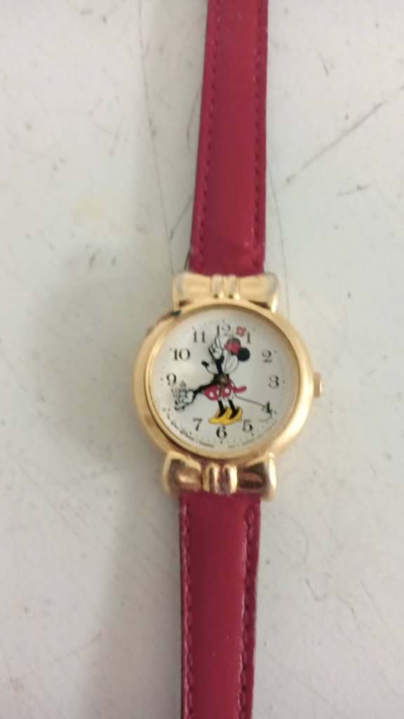 walt disney girls watch in good condition as bought from the usa