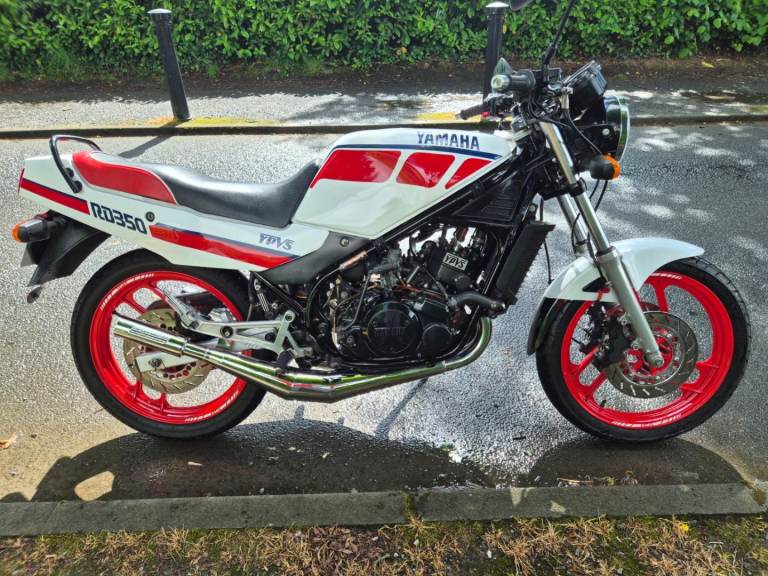 Yamaha rd350 lc ypvs 1wt matching numbers bike mint very rare very cheap bike possible px swap 