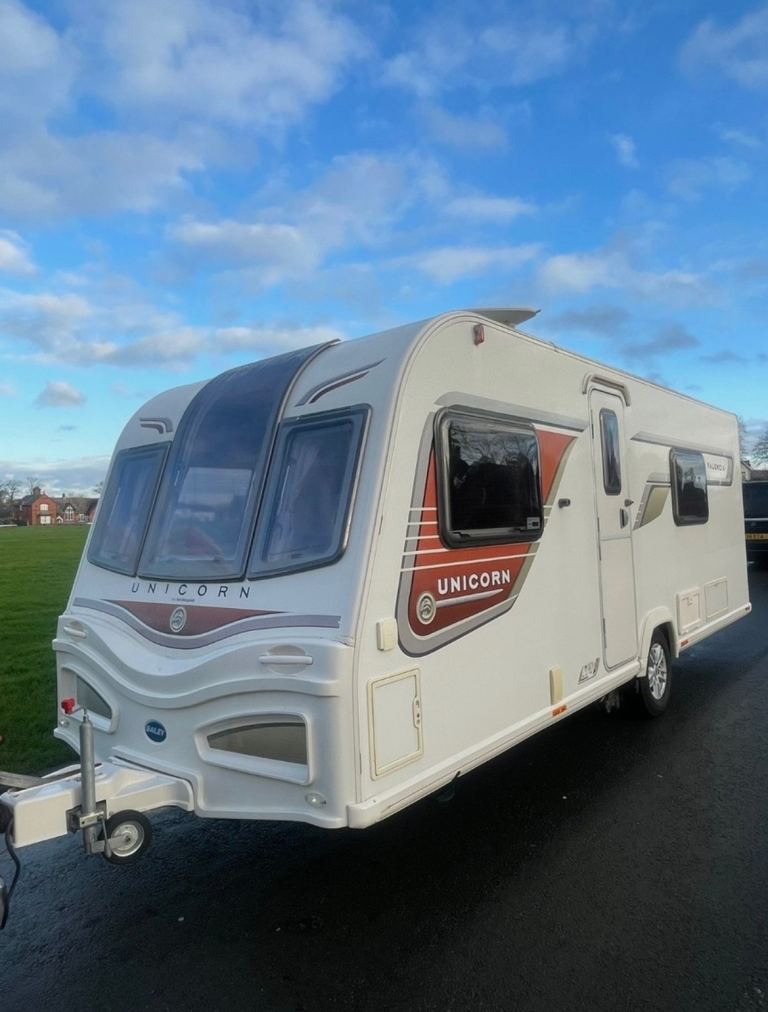 Bailey Valencia 4 berth caravan