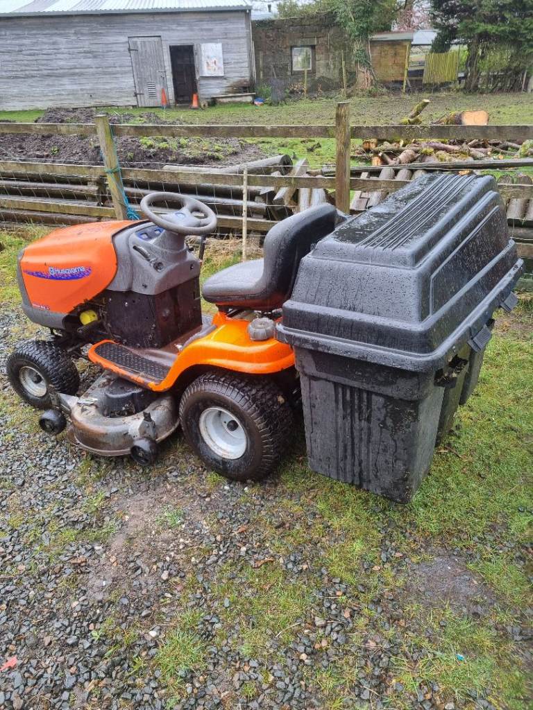 Husqvarna Ride on lawn tractor