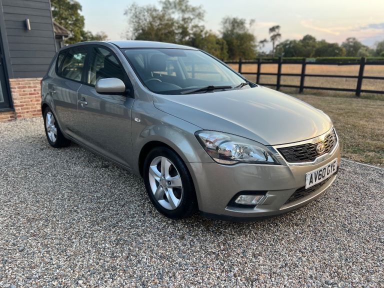 Kia, CEED, Hatchback, 2010, Manual, 1591 (cc), 5 doors