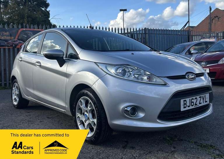 2012 Ford Fiesta 1.25 Zetec 5dr [82] HATCHBACK PETROL Manual