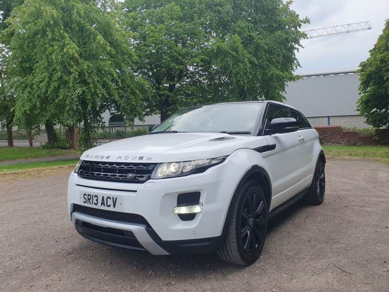 image for Range rover evoque 2.2 dynamic sd4a coupe 13 plate