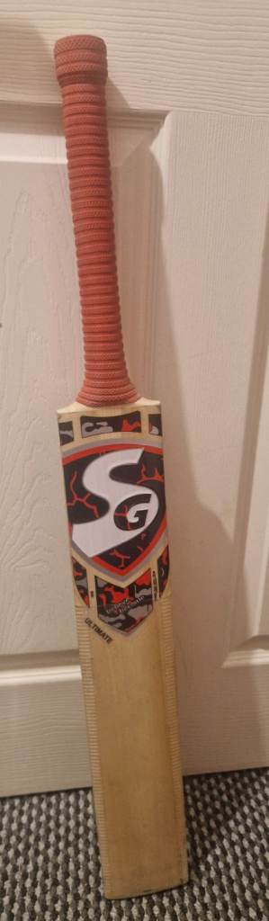 Cricket bat :SALE PRICE: £55