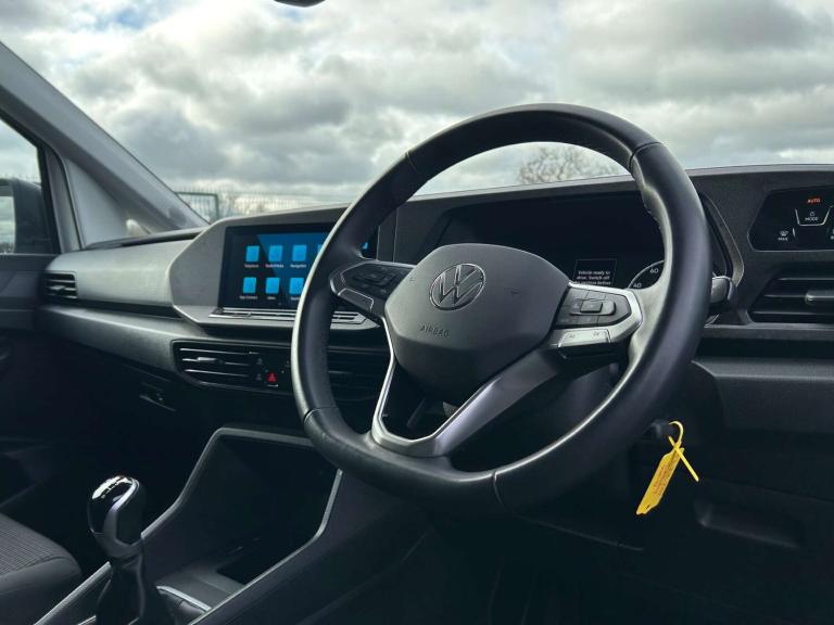 2022 Volkswagen Caddy 2.0 Caddy C20 Commerce+ TDI Panel Van Diesel Manual