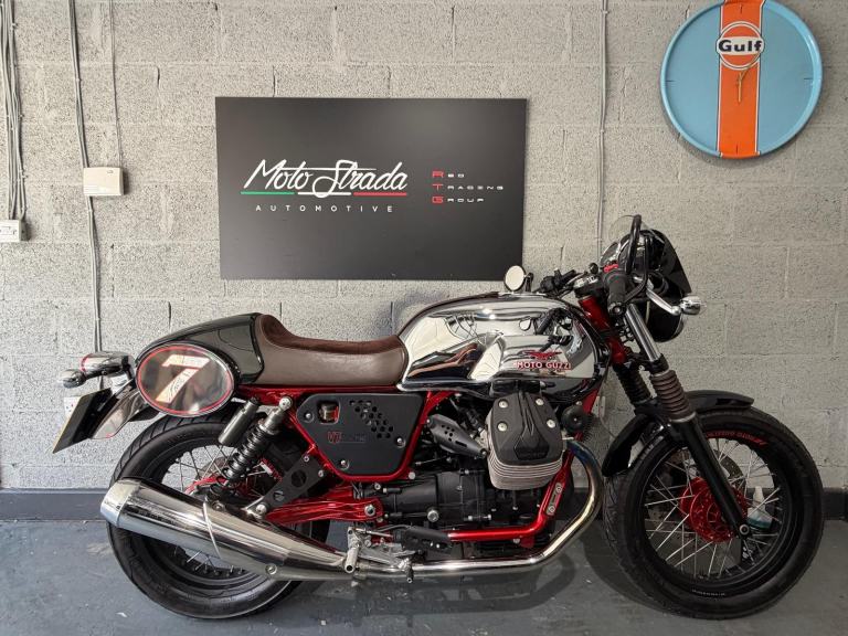 Moto Guzzi V7 Cafe Racer, Build number 2569, Only 7197 Miles