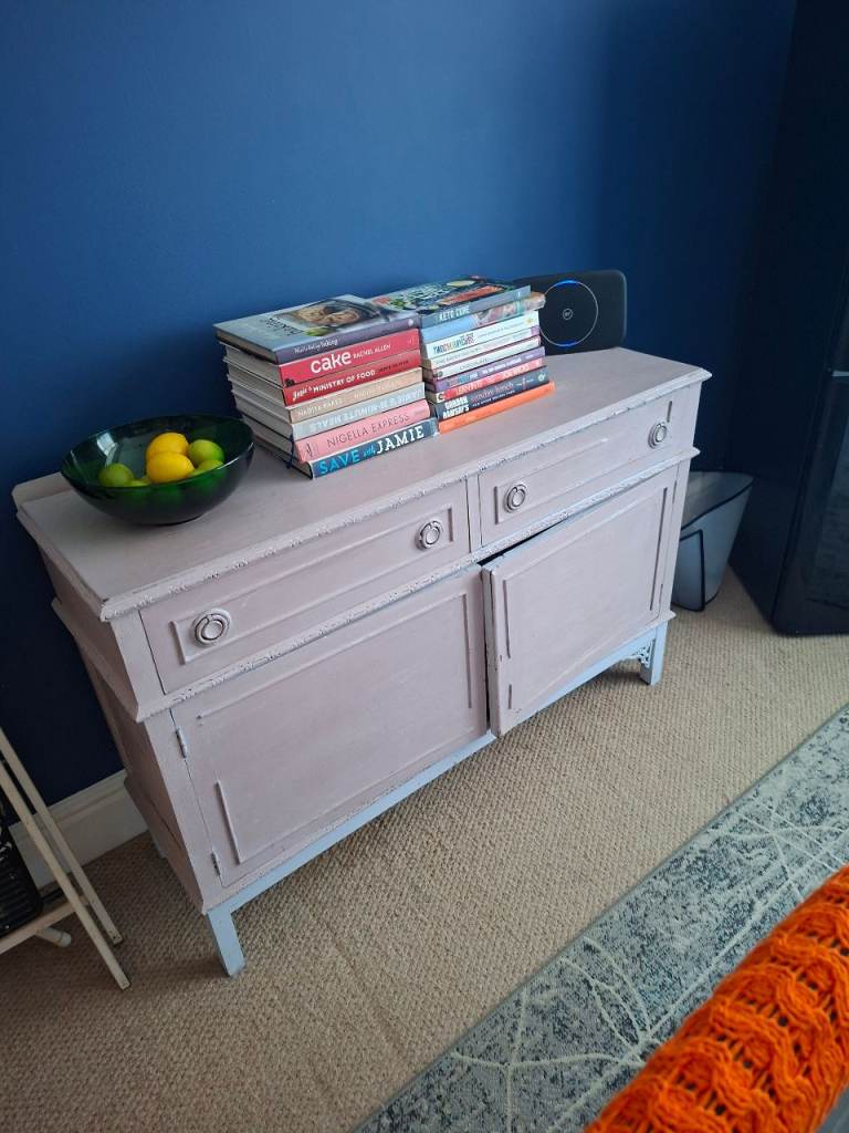 Vintage sideboard 