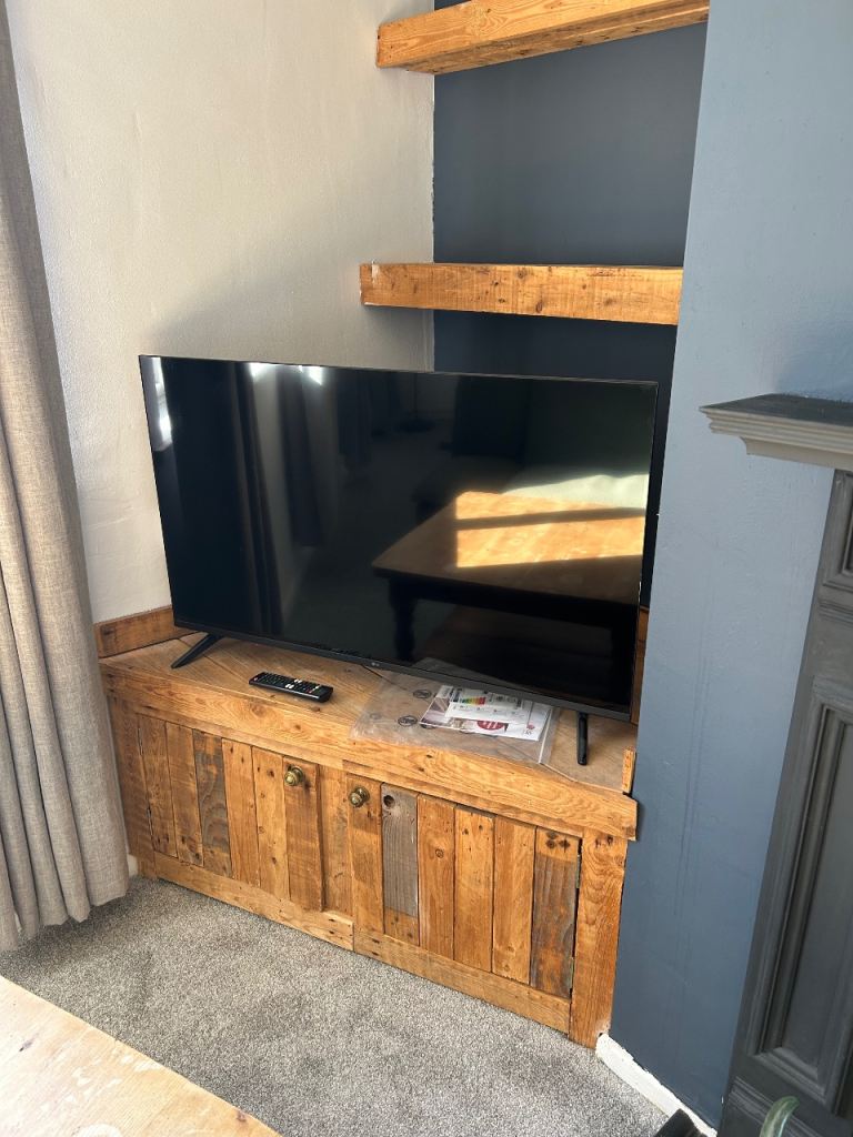 LG 43” smart TV
