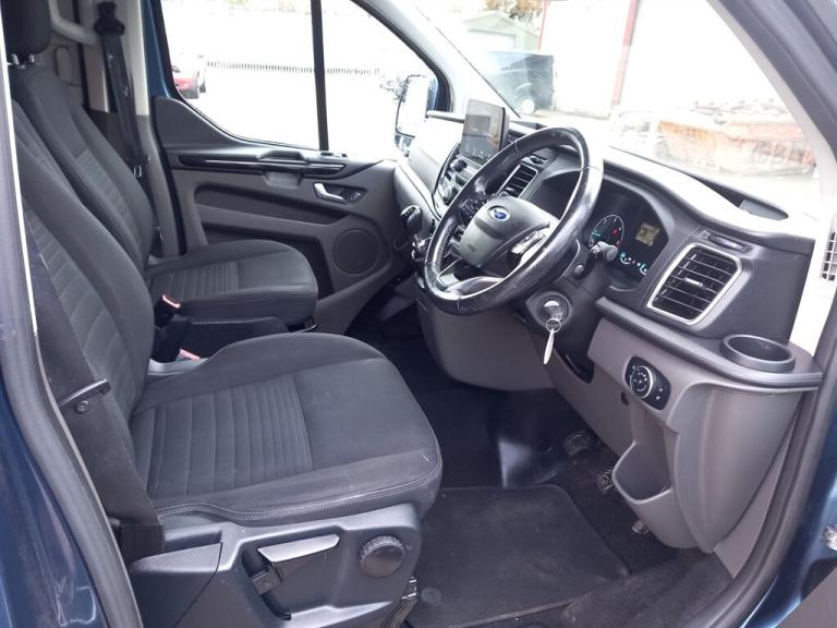 2021 Ford Transit Custom 300 LIMITED DCIV CREW CAB Crew Van Diesel Manual