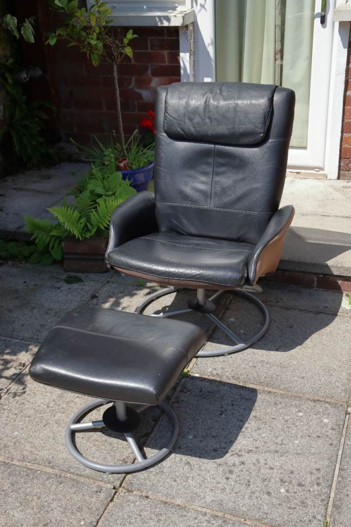 Black recliner for sale 