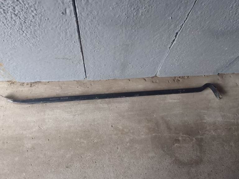 5' foot heavy duty crowbar